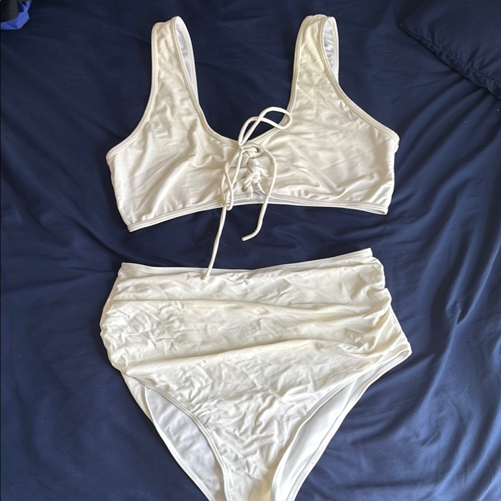 Elegant White Lace-Up swim Set